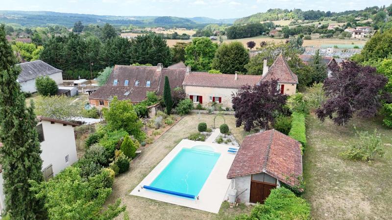 Maison - 120 m² - 6 pièces