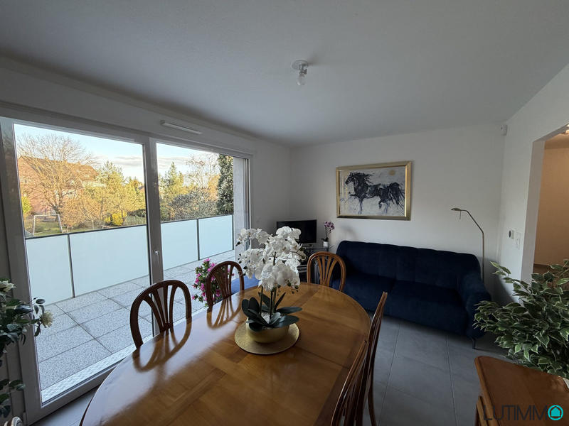 Appartement - 65 m² - 3 pièces