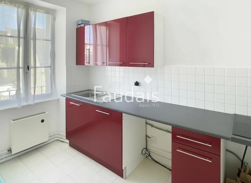 Immeuble - 163 m² - 12 pièces