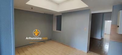 Maison - 98 m² - 5 pièces