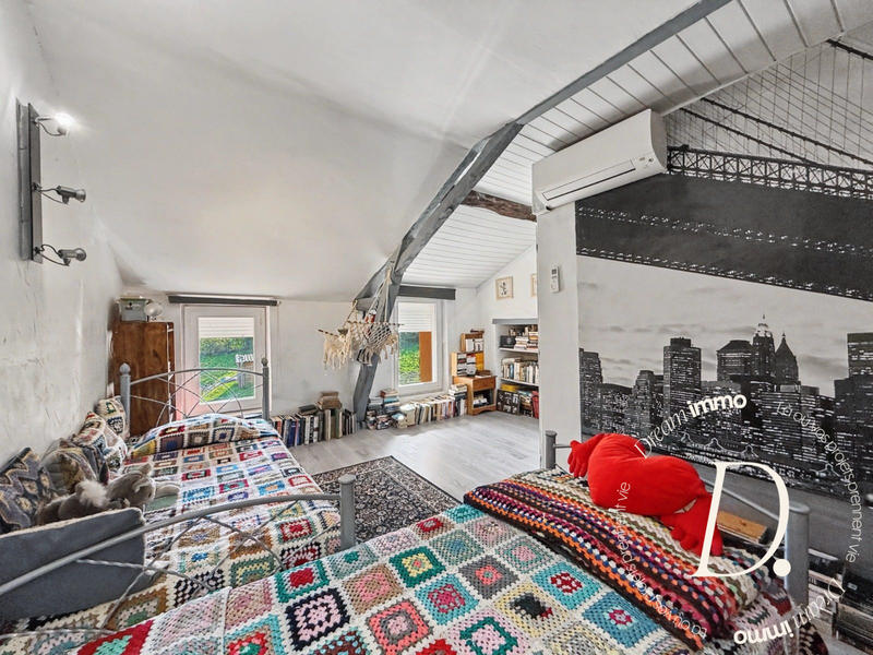 Maison - 291 m² - 10 pièces