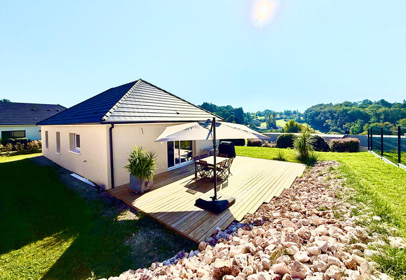 Maison - 80 m² - 5 pièces