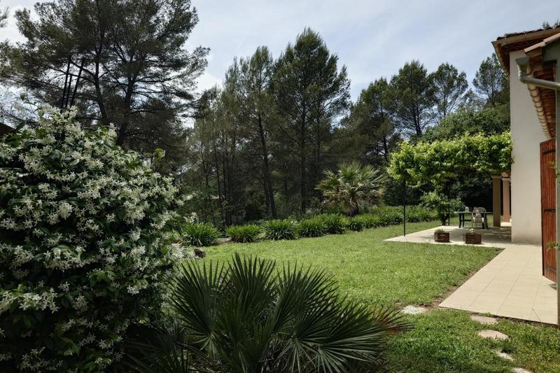 Villa - 251 m² - 5 pièces