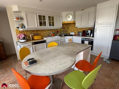 Maison en pierre - 155 m² - 6 pièces