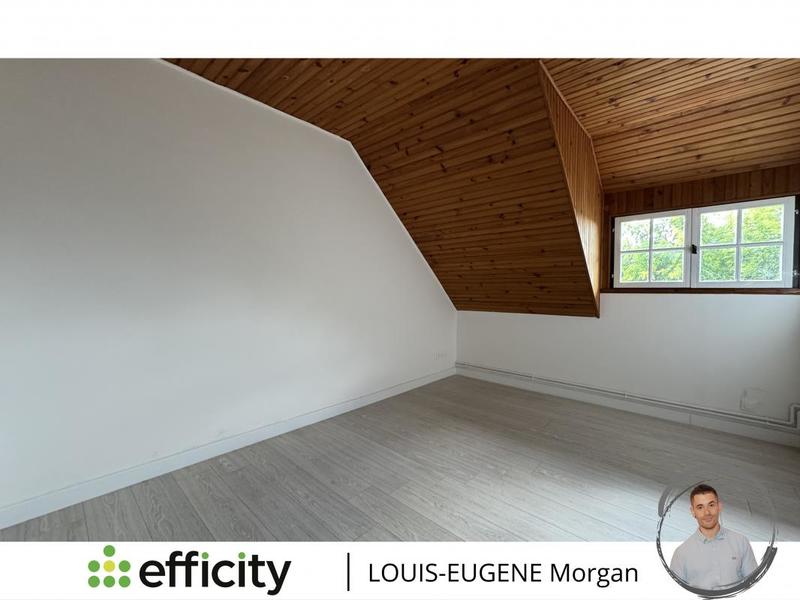 Maison - 220 m² - 9 pièces