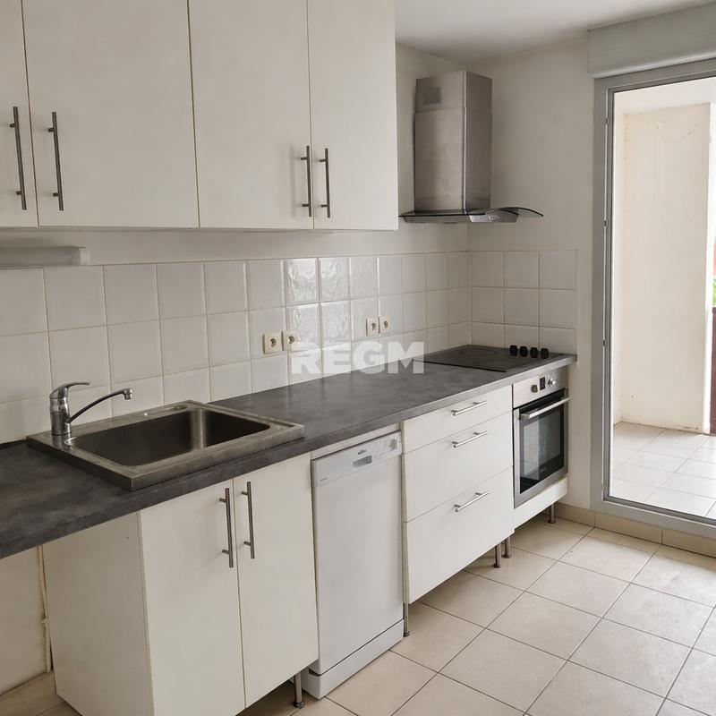 Appartement - 84 m² - 4 pièces