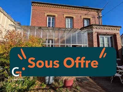 Maison - 100 m² - 6 pièces