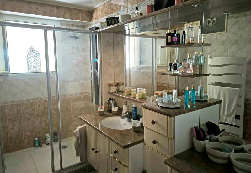 Maison - 190 m² - 8 pièces