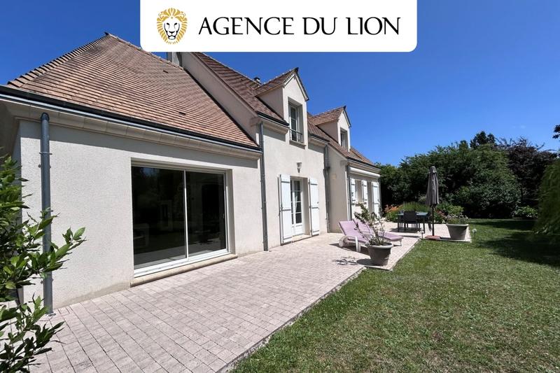 Maison - 182 m² - 6 pièces