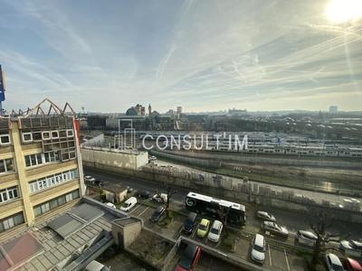 Bureau - 460 m²
