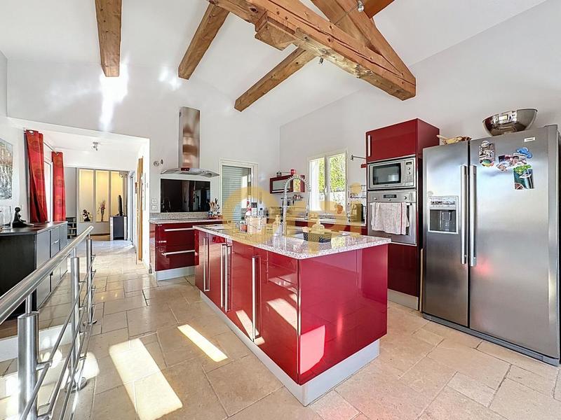 Maison - 108 m² - 5 pièces