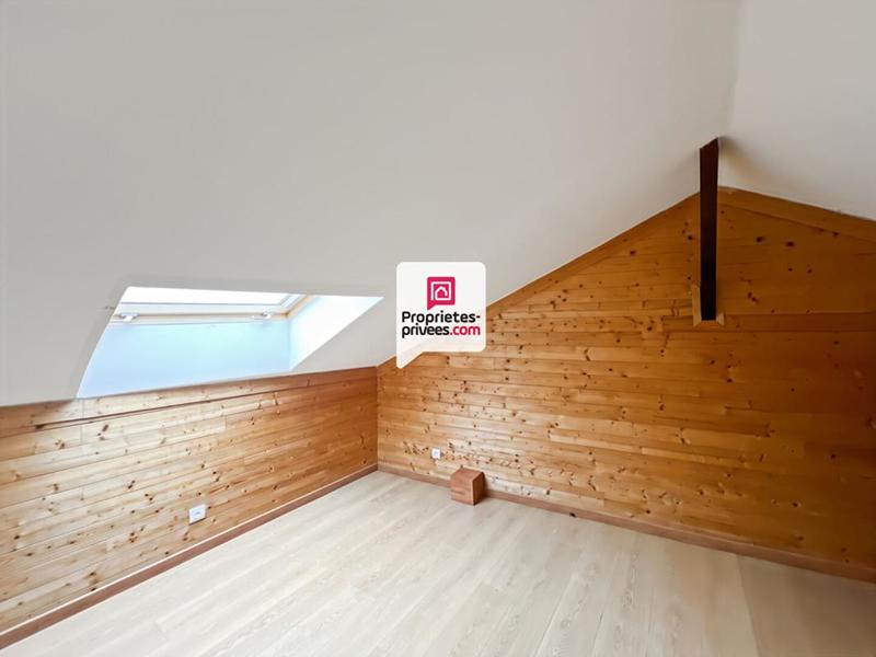 Maison - 84 m² - 5 pièces