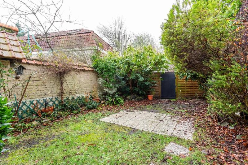 Maison - 176 m² - 8 pièces