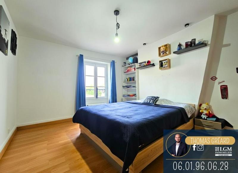 Maison - 137 m² - 5 pièces