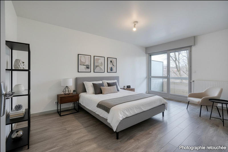 Appartement - 84 m² - 4 pièces