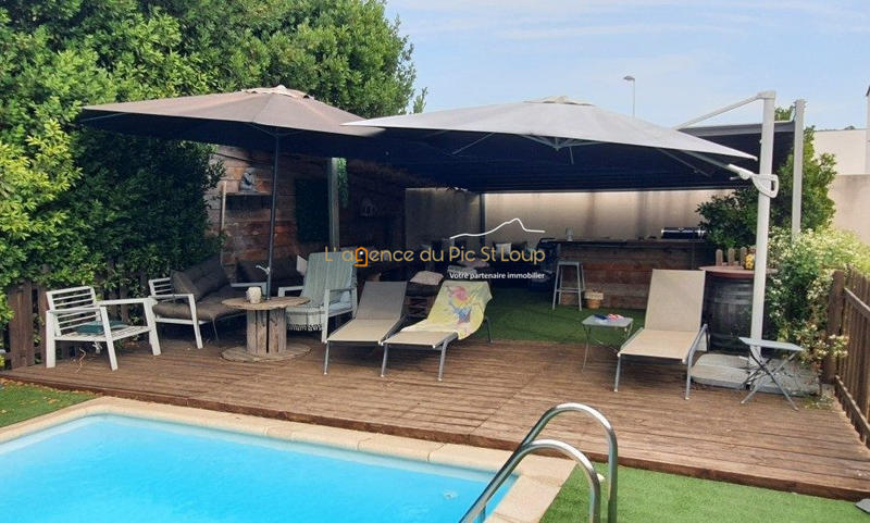 Villa - 145 m² - 6 pièces