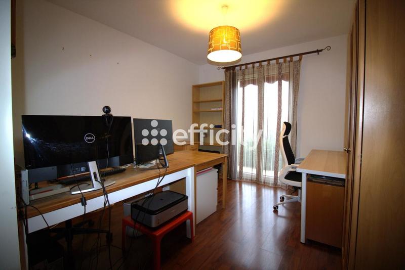 Villa - 146 m² - 8 pièces