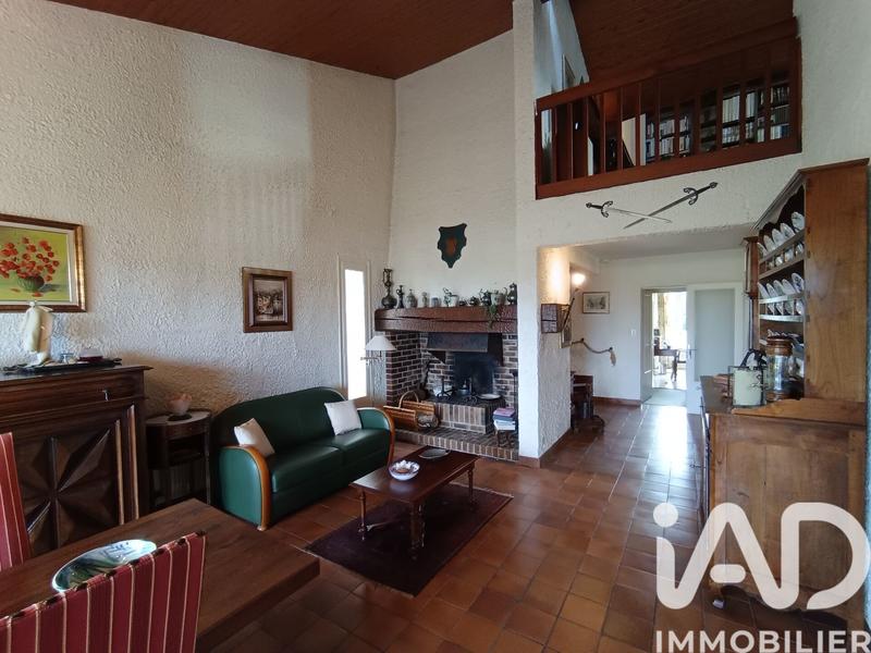 Maison - 173 m² - 8 pièces