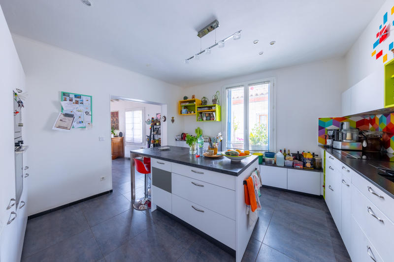 Maison - 143 m² - 6 pièces