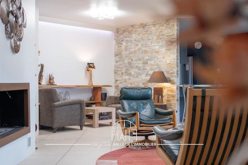 Villa - 250 m² - 13 pièces