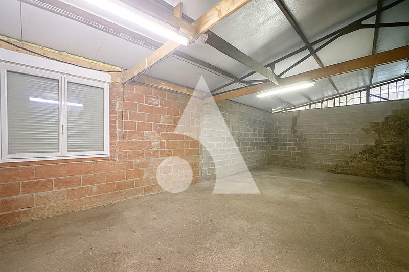 Maison - 96 m² - 5 pièces