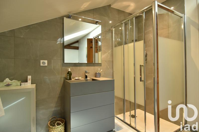 Maison de ville - 258 m² - 5 pièces