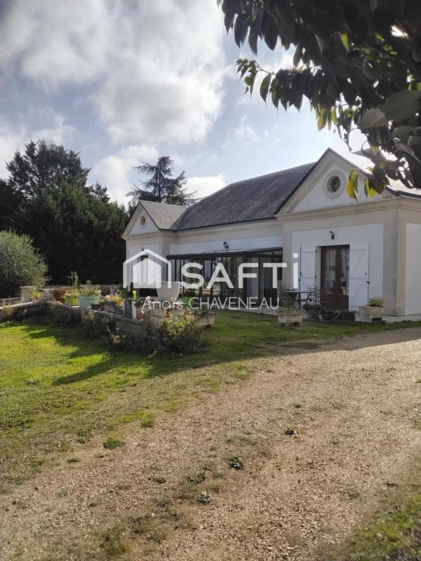 Maison - 280 m² - 8 pièces