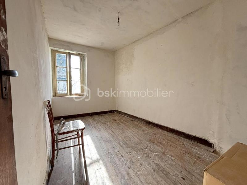 Maison de village - 80 m² - 4 pièces