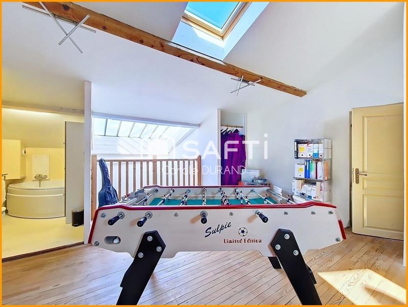 Maison de ville - 135 m² - 5 pièces