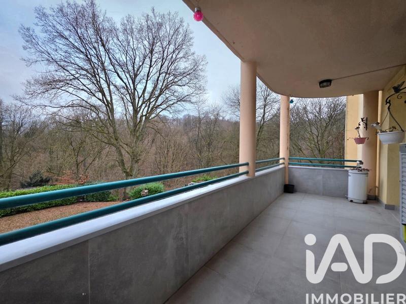 Appartement - 92 m² - 5 pièces