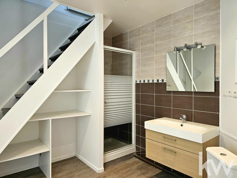 Maison - 278 m² - 11 pièces