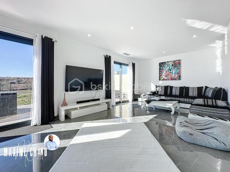 Maison - 100 m² - 4 pièces