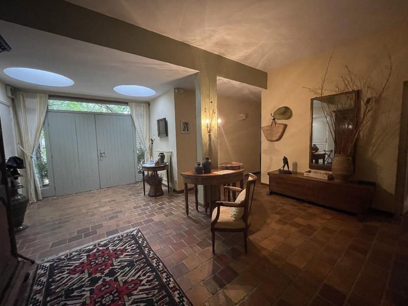 Maison d'architecte - 330 m² - 11 pièces