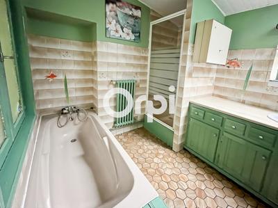 Maison - 103 m² - 5 pièces