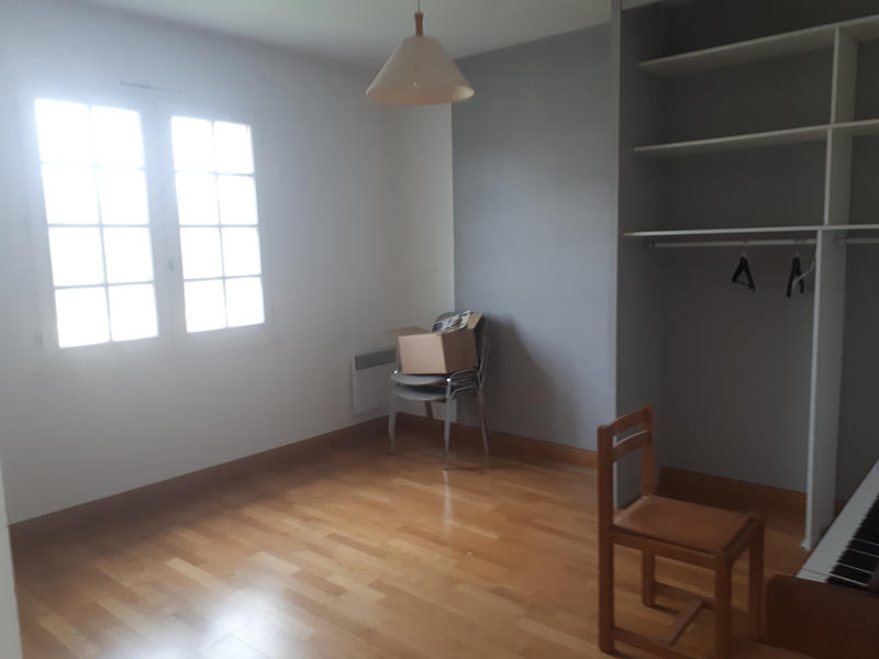 Maison - 151 m² - 7 pièces