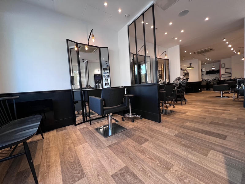 Fonds de commerce - Magasins - 78 m²