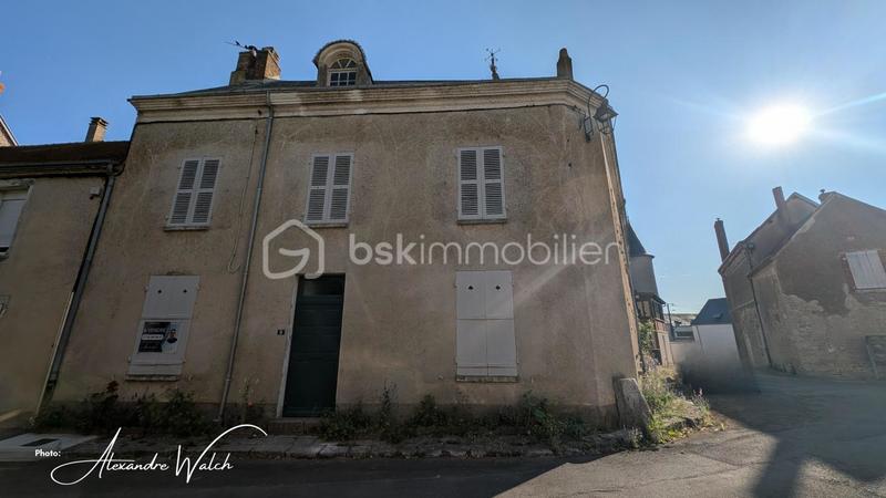 Maison de maîtres - 270 m² - 11 pièces