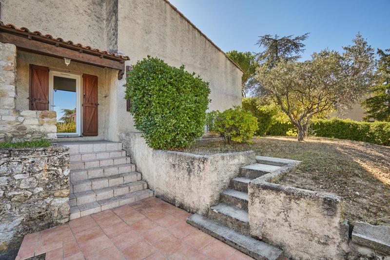 Maison - 142 m² - 5 pièces