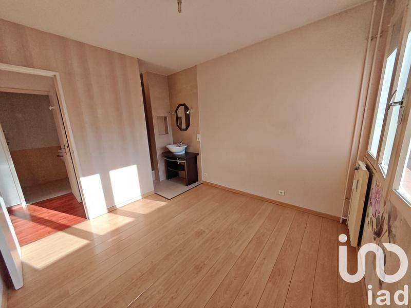 Appartement - 95 m² - 5 pièces
