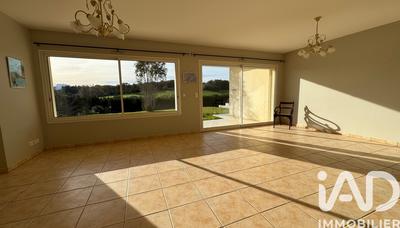 Maison - 130 m² - 5 pièces