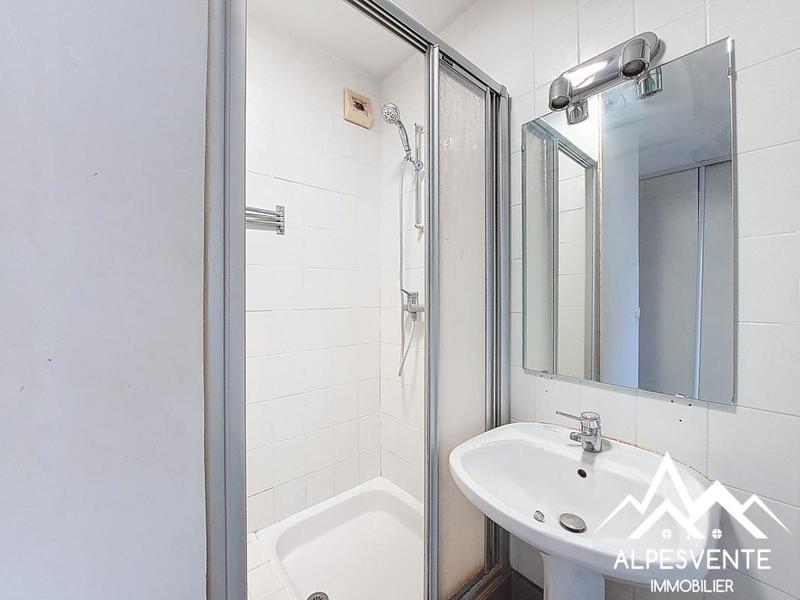 Appartement - 102 m² - 4 pièces