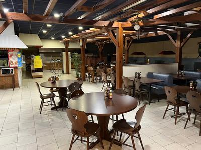 Local commercial - 660 m² - 11 pièces