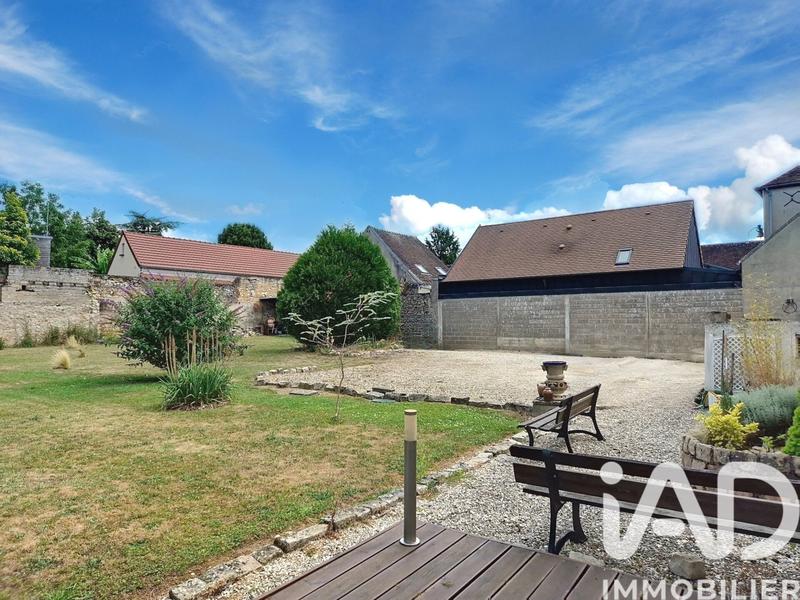 Maison - 185 m² - 7 pièces