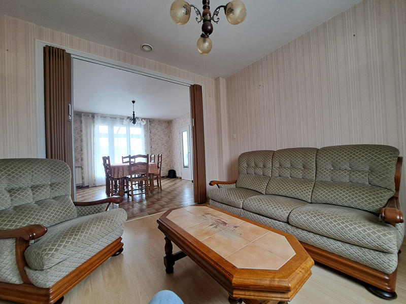 Maison - 91 m² - 5 pièces