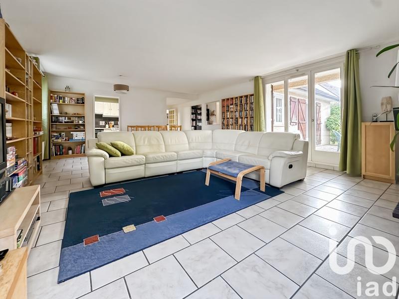 Maison - 289 m² - 9 pièces