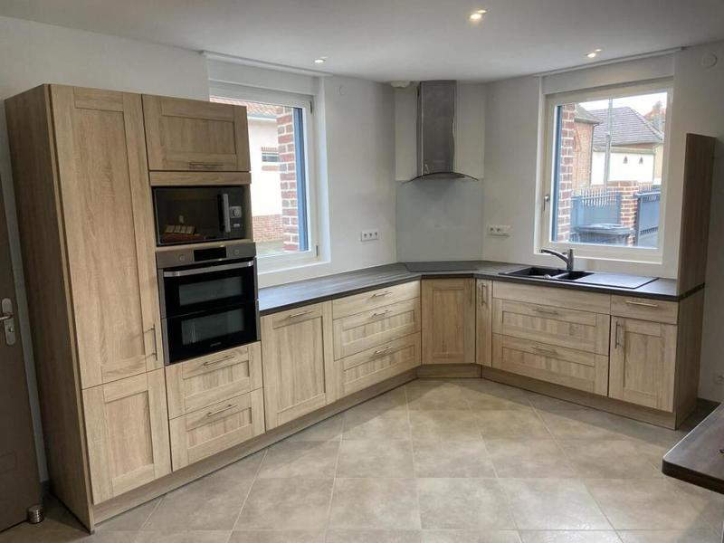 Propriété - 229 m² - 12 pièces