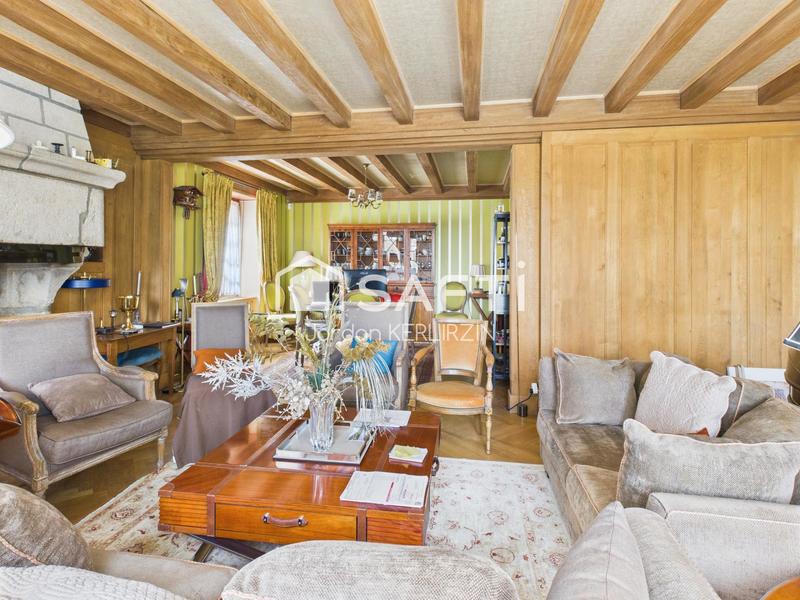 Maison - 380 m² - 13 pièces