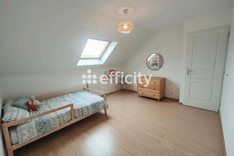 Pavillon - 105 m² - 5 pièces