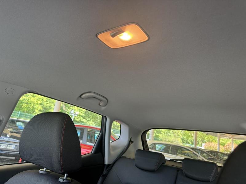 Kia Venga (2) 1.4 Essence 90 Isg Style