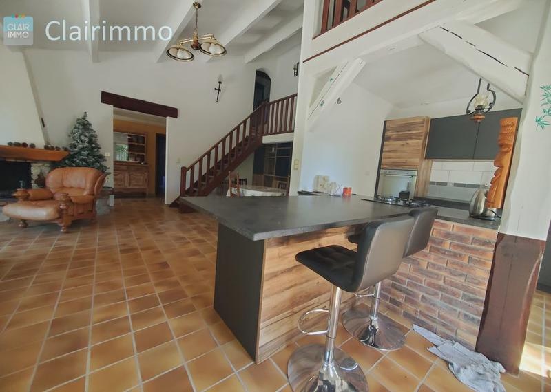 Maison - 150 m² - 5 pièces